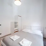 Boho Chic Retreat In Porta Romana 아파트