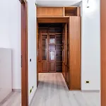 Boho Chic Retreat In Porta Romana 아파트