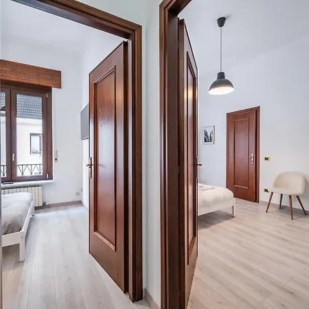 Boho Chic Retreat In Porta Romana 아파트 밀라노